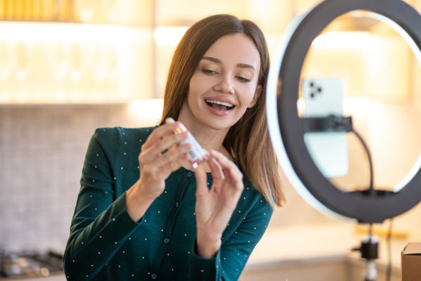 Free Products: Suitable for micro or nano influencers