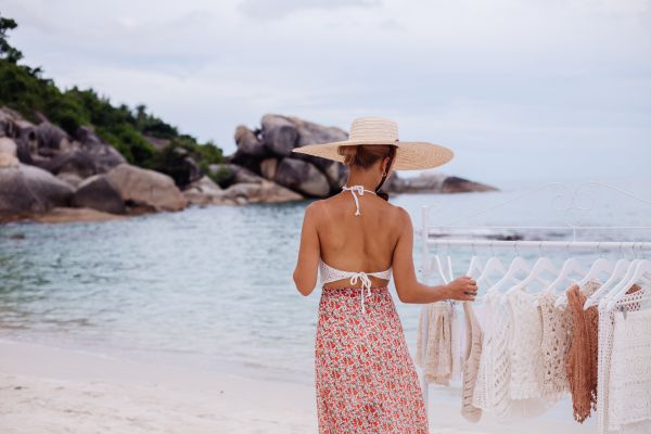 Leveraging Social Media Trends, holiday marketing campaigns